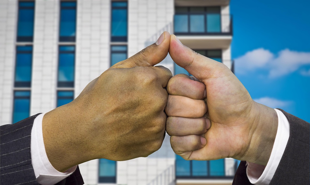 免费攻击网站|移动和家亲app详情下载教程